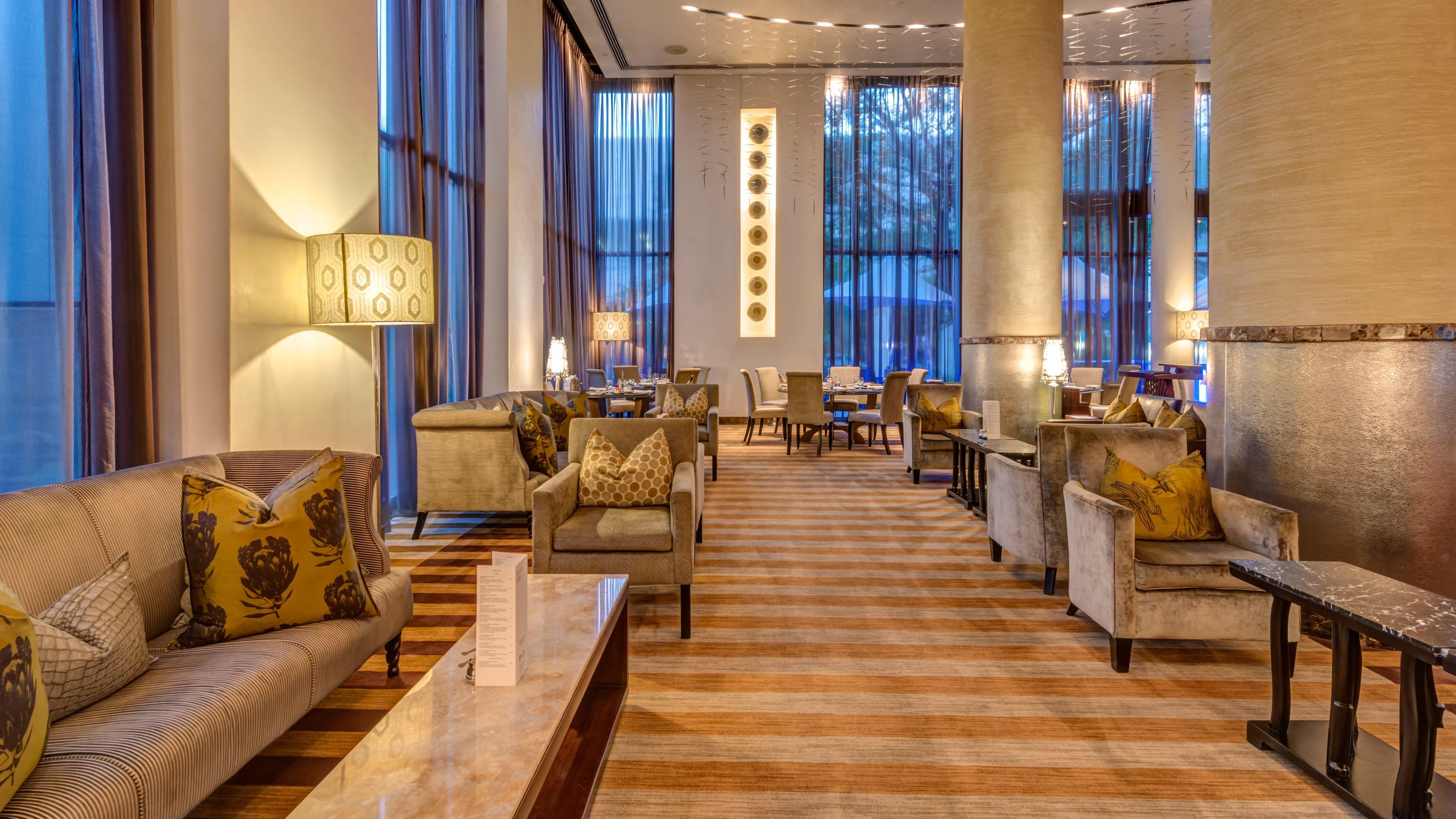 Intercontinental Johannesburg Or Tambo Airport Hotel By Ihg Kempton Park Bagian luar foto The lobby
