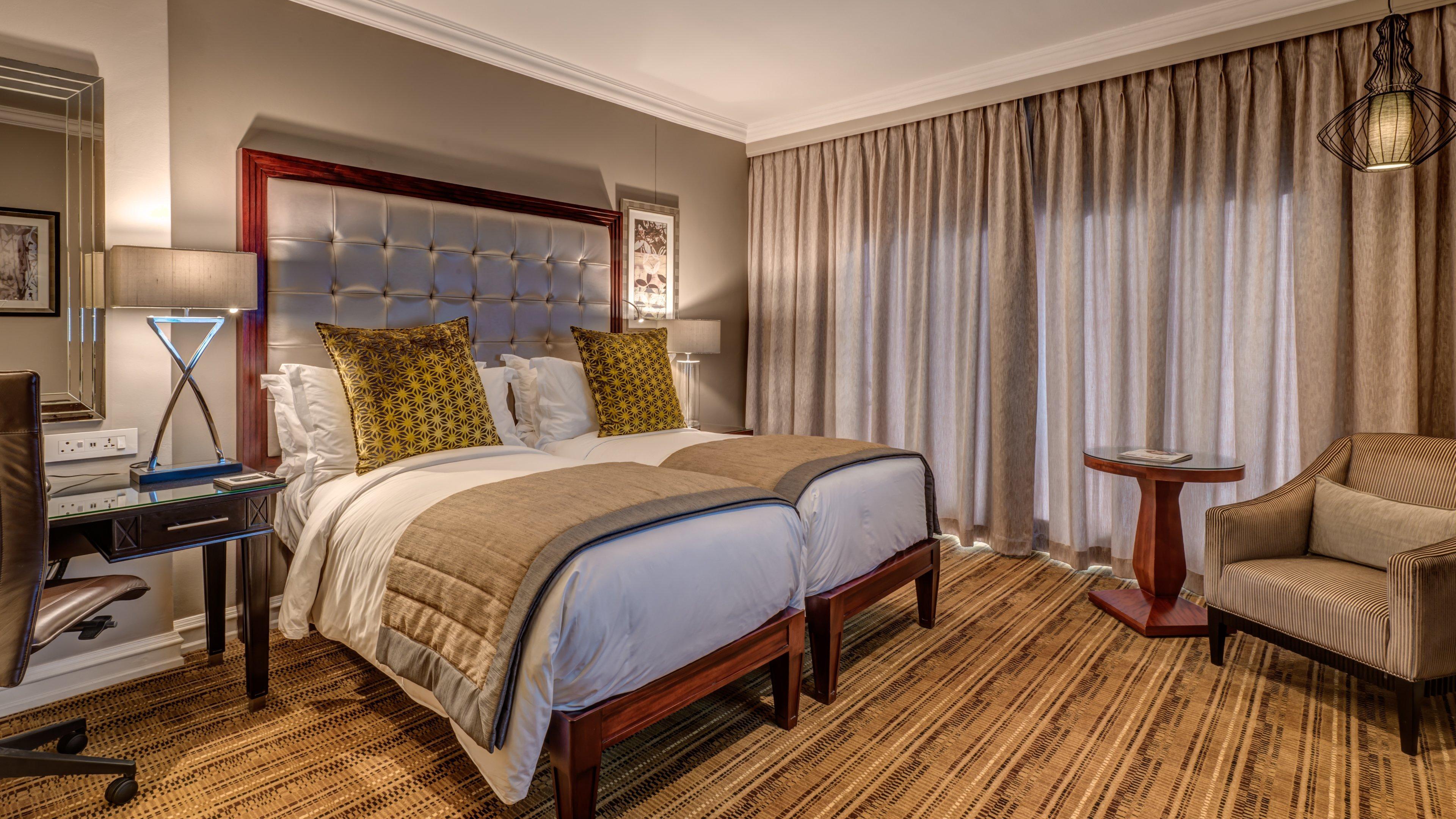 Intercontinental Johannesburg Or Tambo Airport Hotel By Ihg Kempton Park Bagian luar foto A bedroom at the Cape Grace