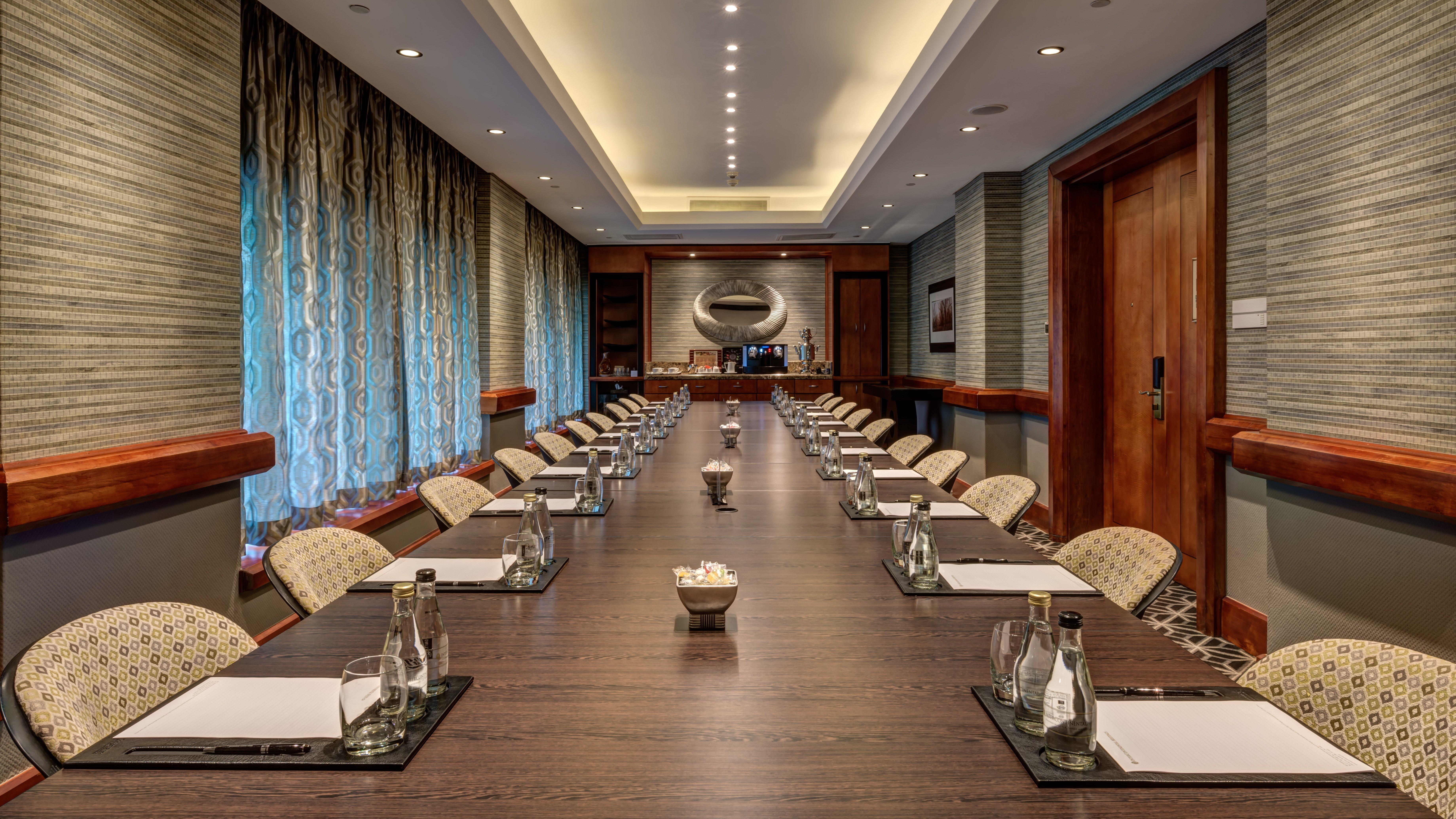 Intercontinental Johannesburg Or Tambo Airport Hotel By Ihg Kempton Park Bagian luar foto Meeting room